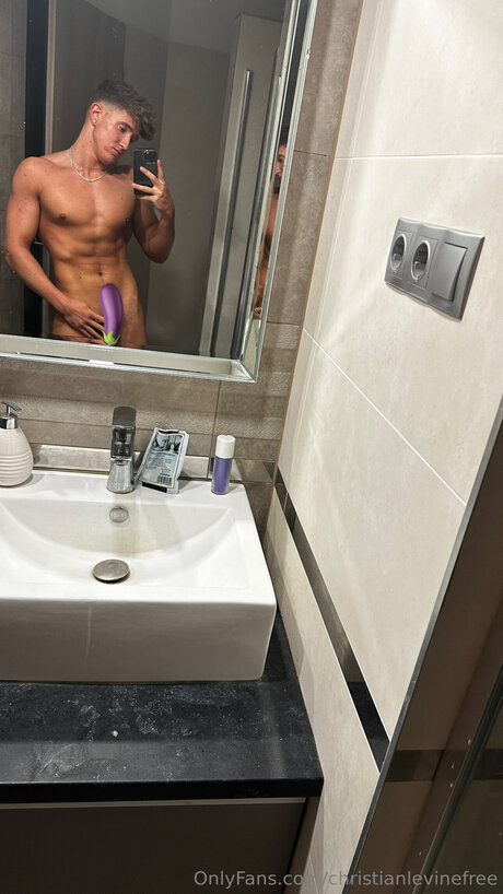 Christianlevine Straight model porn pictures