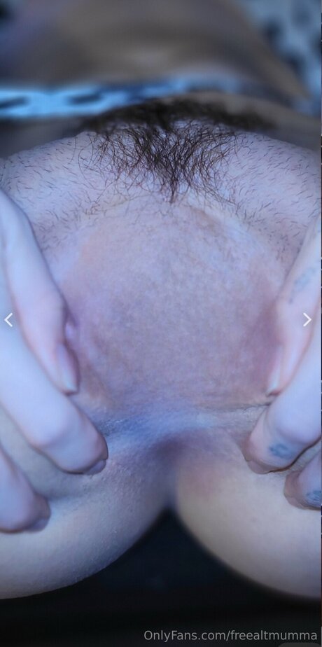 Freealtmumma exclusive model picture