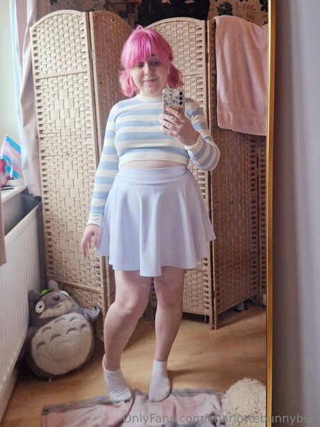 Charlottebunnybun pornographic star archive