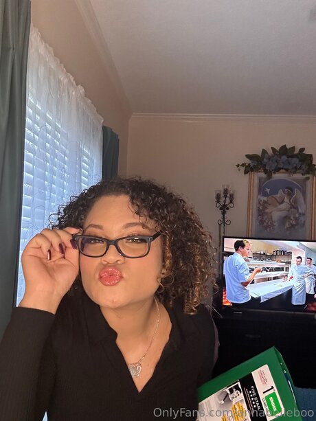 Annabellebooo star porn pictures