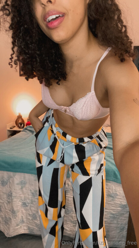 Lizz Nks star hd gallery