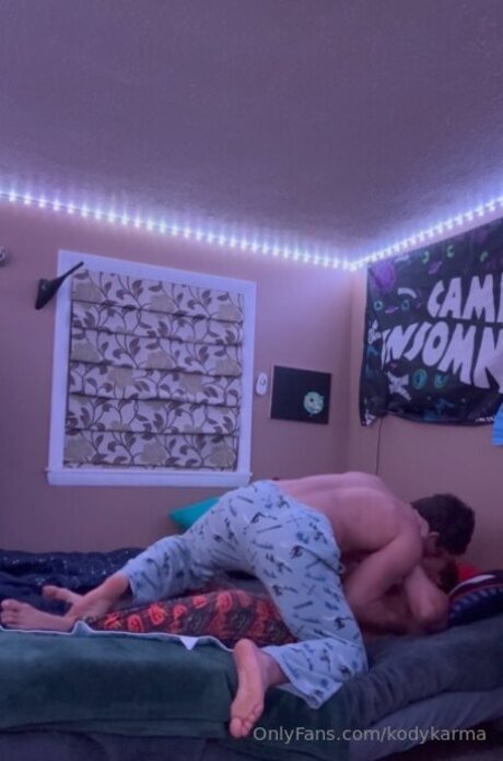 Kodykarma pornstar erotic img