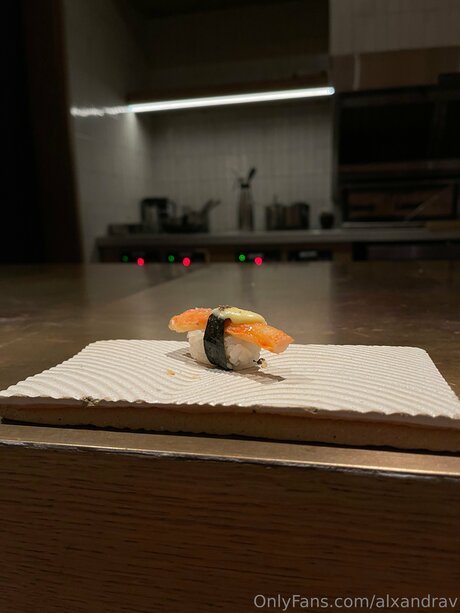 Alxandrav erotic actress gallery