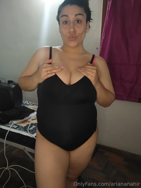 Arisnai model adult image