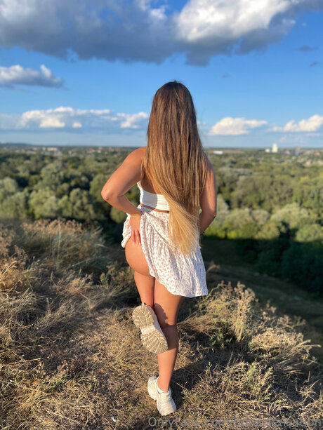 Buns Sensation adult star pictures