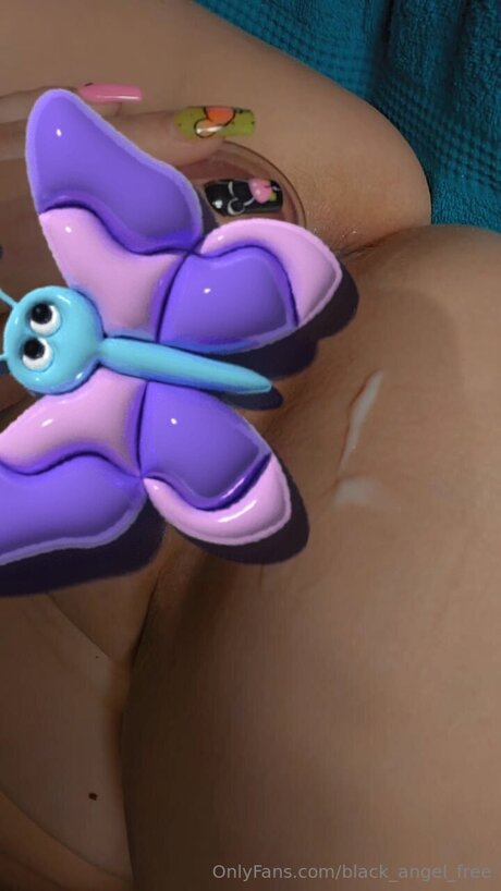 Black Angel Free hot model img