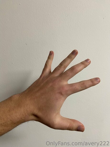 young onlyfans nude picture