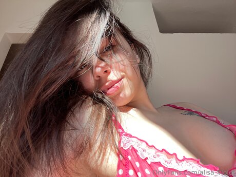 Alisa Violet star erotic photos