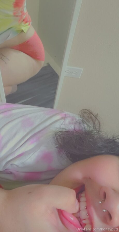 Honeyp0ts pornstar nude pictures