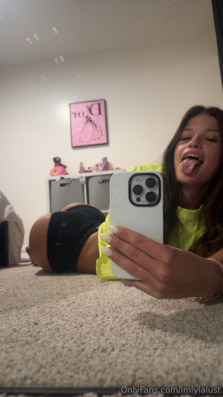 Imlylalust sexy pornstar photo