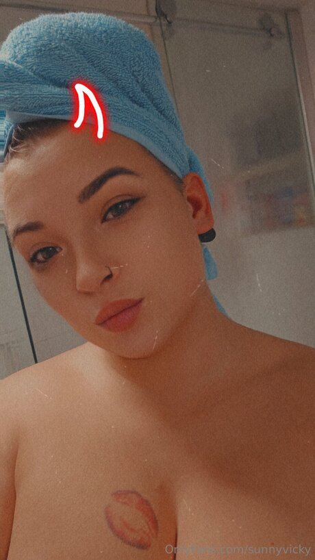 Sunnyvicky art pornstar pics