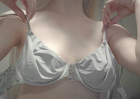 Infinitely Sensitive naked actress pics