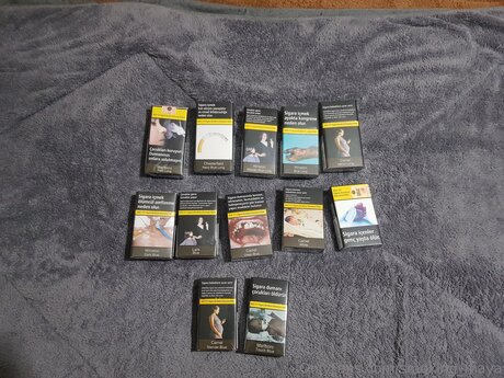 Smoking Maya erotic model pictures