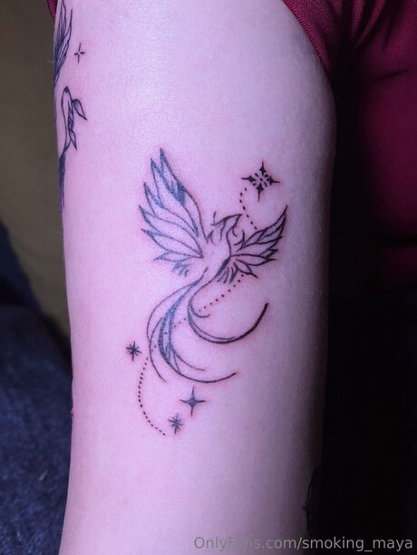 Smoking Maya high quality star gallery