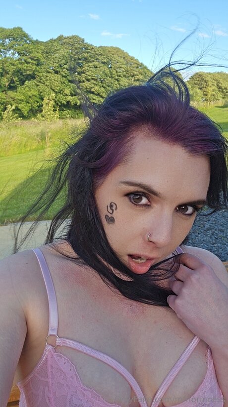 Mfnprincess model porn gallery