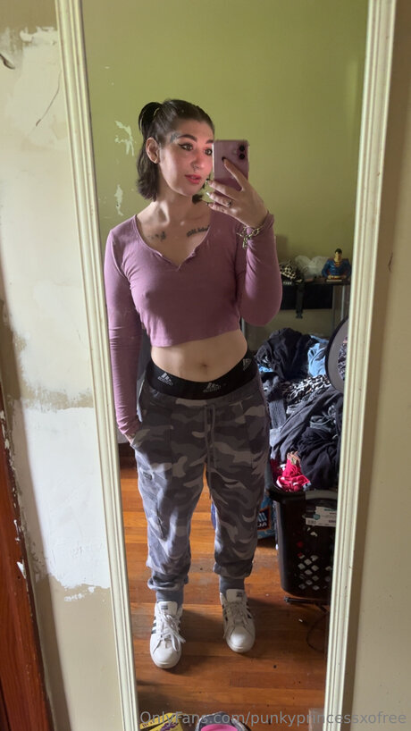 Punkyprincessxofree xxx star pics