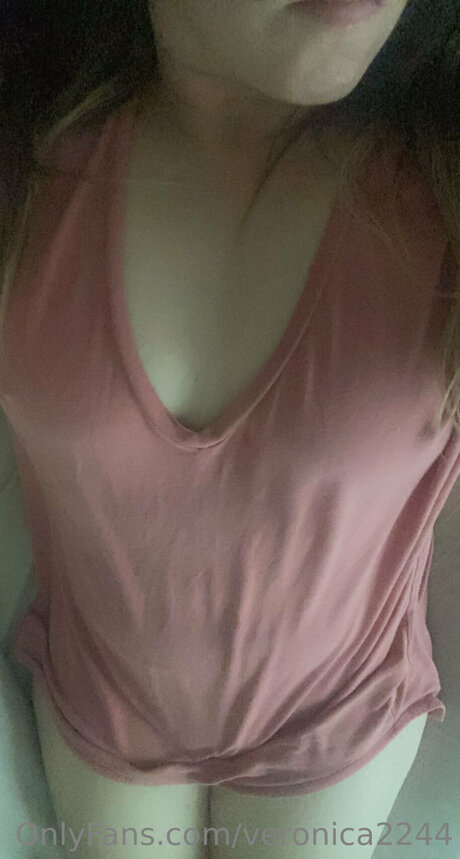 Veronica2244 model top pics