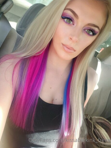 Kissablekink Freee star photo