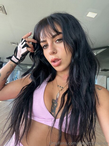 chubby goth onlyfans hd pictures