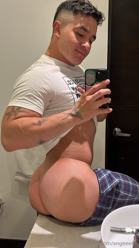 Angeeelja perfect model photo