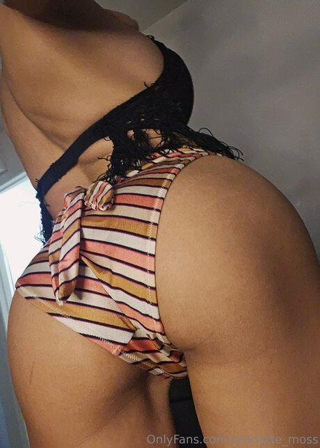 Scarlette Moss model sex images