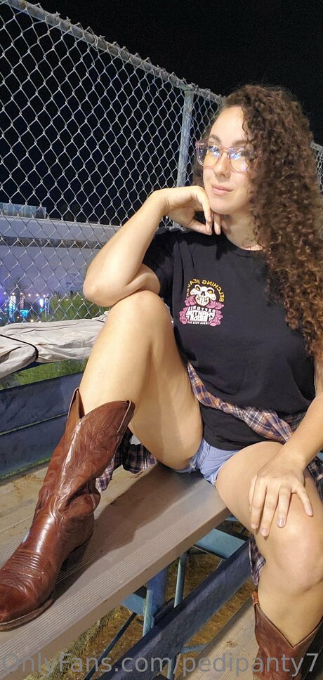 U9317275 model sexy photo