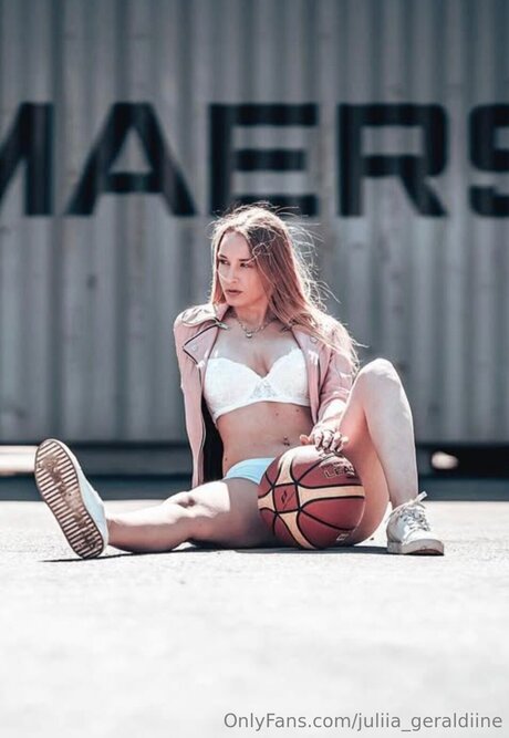 nude asian onlyfans art naked gallery