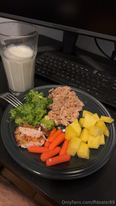 Ffdealer89 pornstar pretty picture