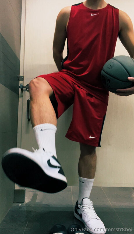 Tomstr8boi nice star image