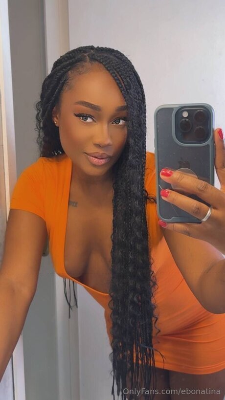 chubby babe onlyfans hot sexy images