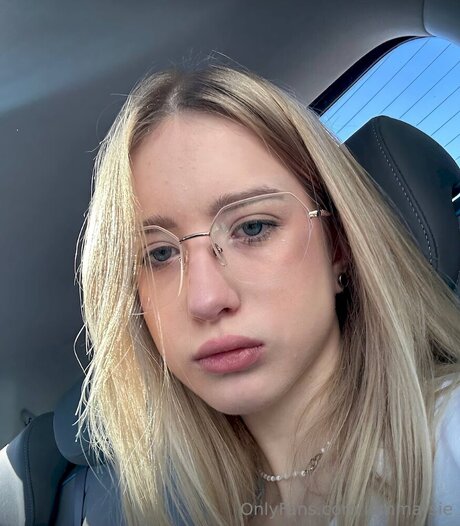 Iammarsie art pornstar photo