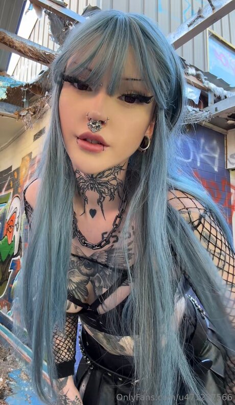 Rose Reality hot star photo