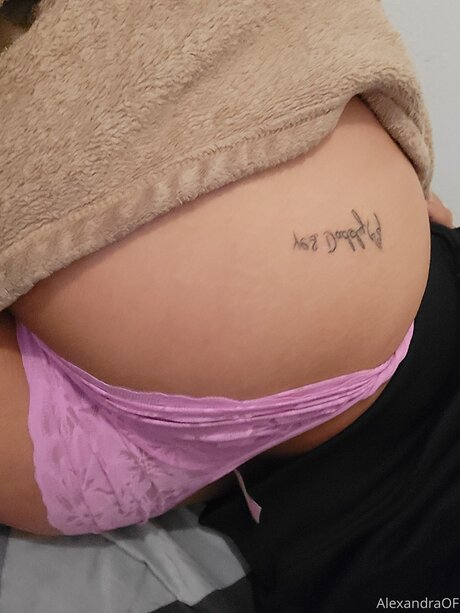 Alexav12 high quality pornstar archive