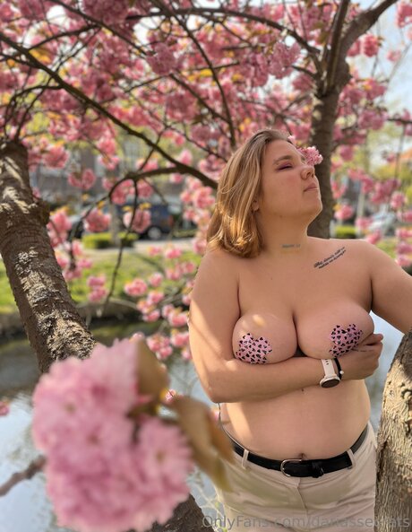 nerdy onlyfans porno img