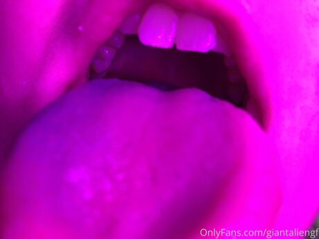 arab muscle onlyfans exclusive images