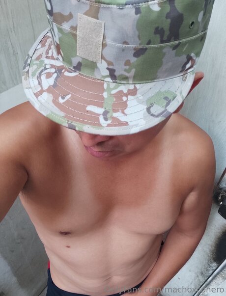 Machoxconero star porn pic