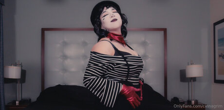 Cinnagrim xxx model pic