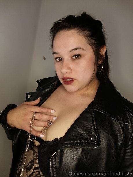 indian teen onlyfans sexy picture