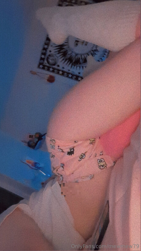 Mewmew79 star adult picture