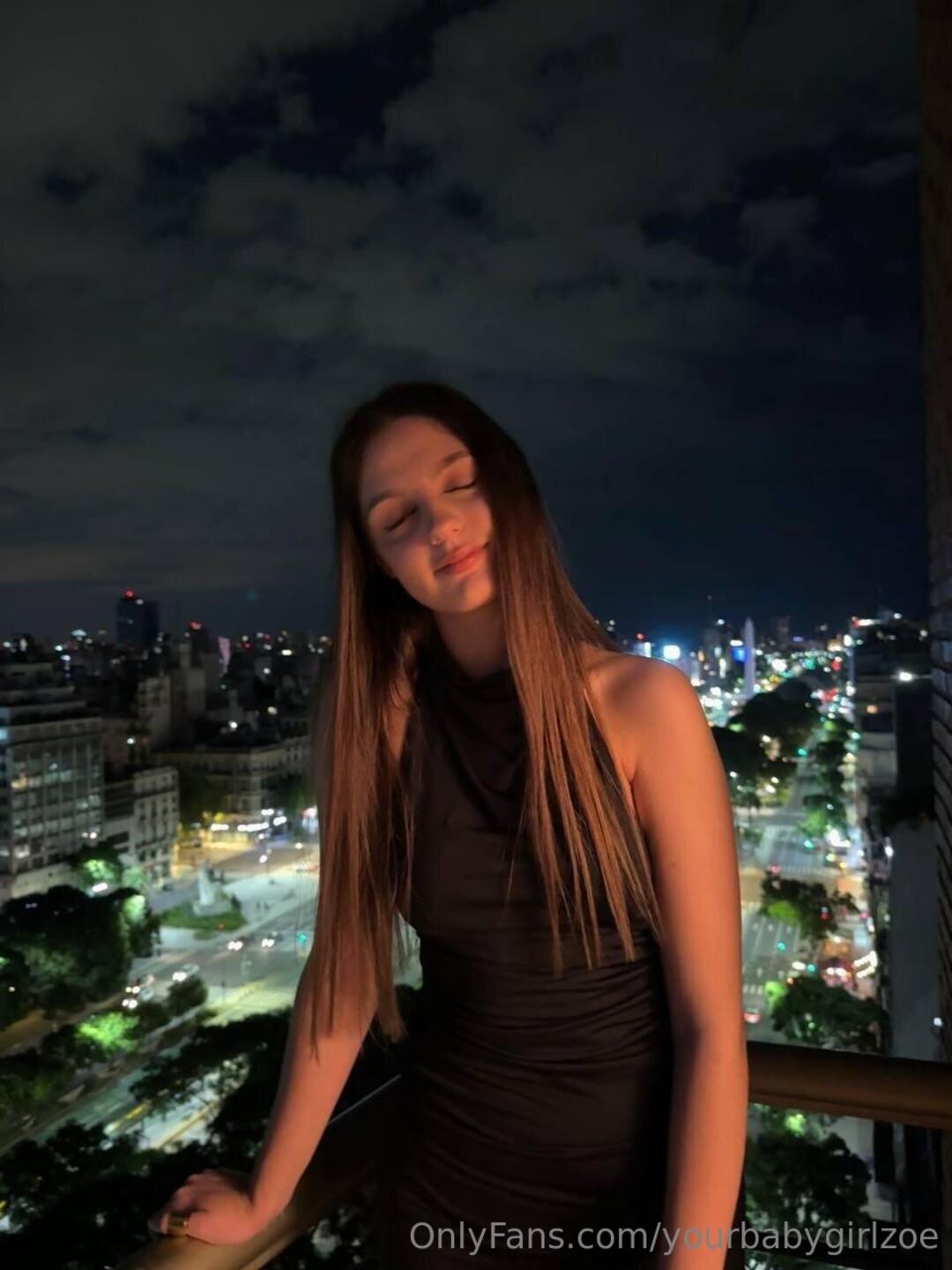 Yourbabygirlzoe exclusive pornstar photos