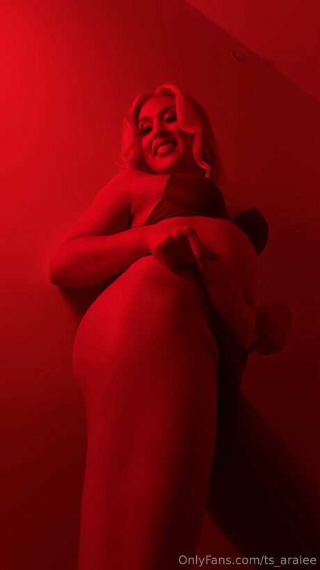 Ts Aralee model xxx pics