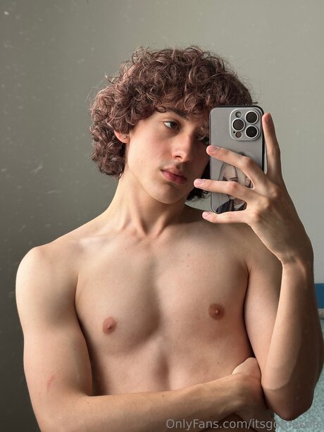 Itsgomesofc model best photos