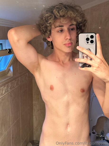 Itsgomesofc nudes pornstar image