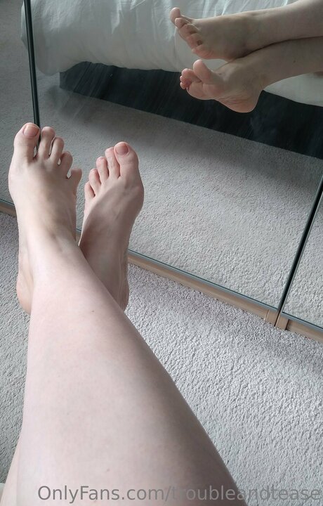 Troubleandtease star pornographic pictures