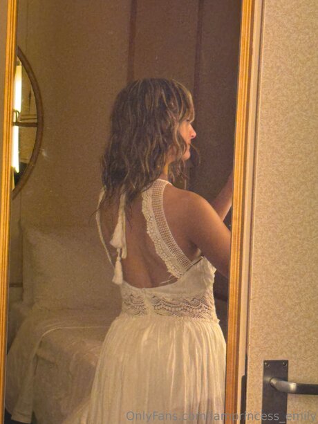 Iamprincess Emily model xxx pic