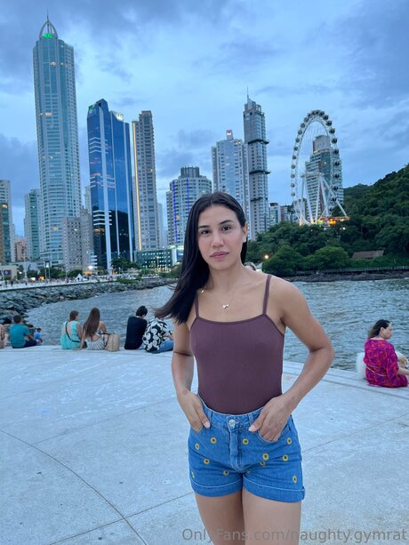 Naughty Gymrat star pornographic pic