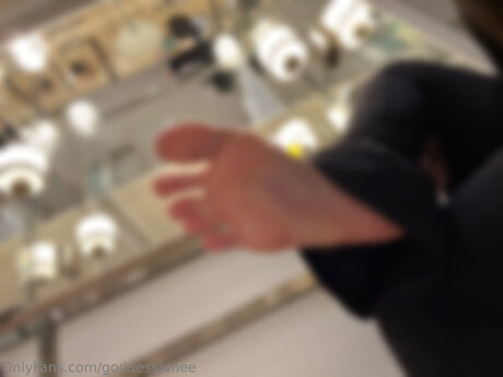 Goddessjunee erotic model pic