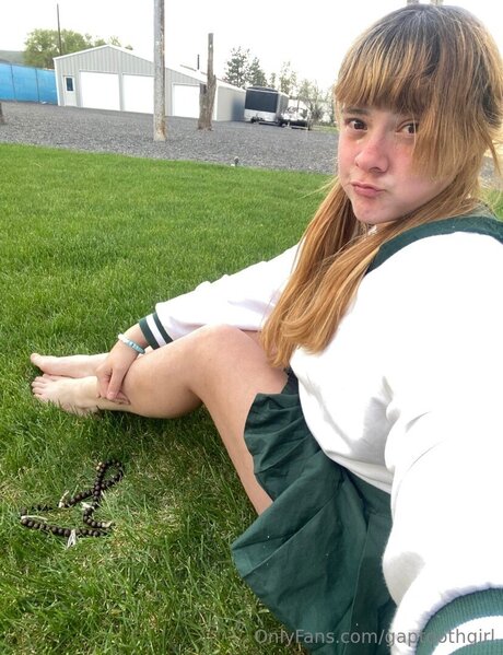 Gaptoothgirl hot star images