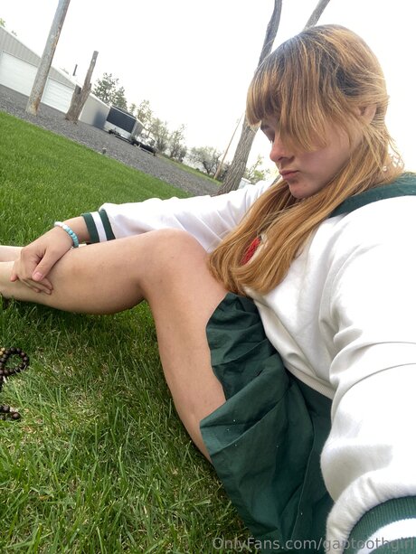 Gaptoothgirl naked star picture