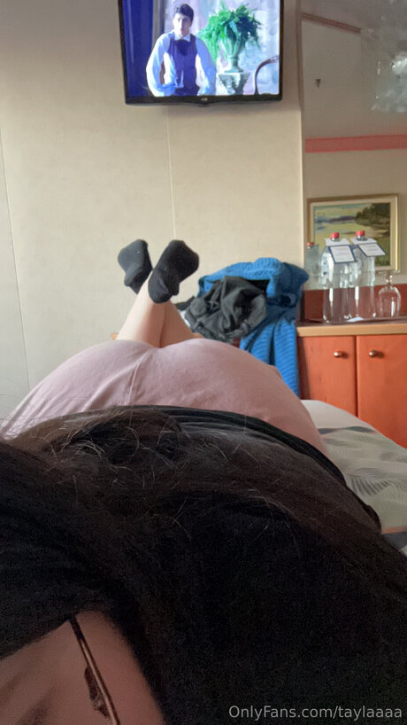 Taylaaaa beautiful model pics